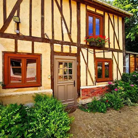 Au Refuge Des 3 Ours - D'hotes Et 3*
