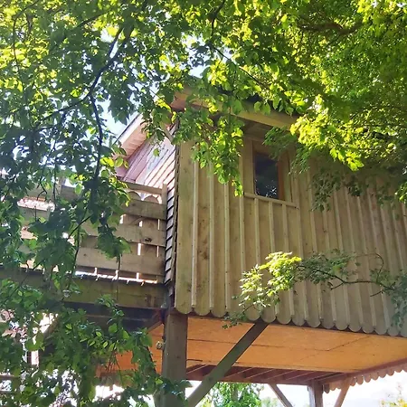 Au Refuge Des 3 Ours - D'hotes Et Bed & Breakfast 3*