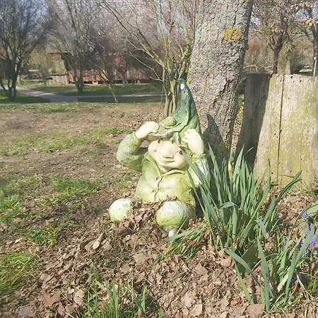Bed and Breakfast Au Refuge Des 3 Ours - D'hotes Et Essuiles-Saint-Rimault