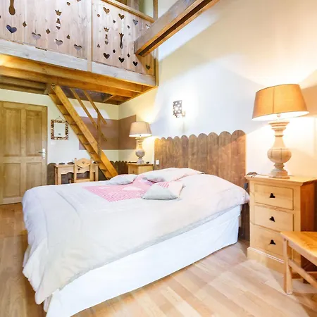 Au Refuge Des 3 Ours - D'hotes Et Bed and Breakfast 3*