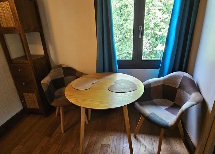 Au Refuge Des 3 Ours - D'hotes Et Bed & Breakfast Montreuil-sur-Breche