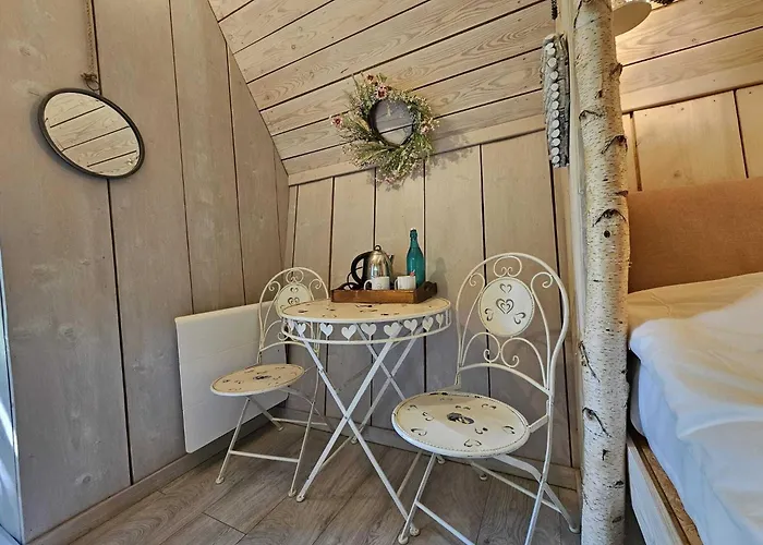 Au Refuge Des 3 Ours - D'hotes Et Bed & Breakfast 3*