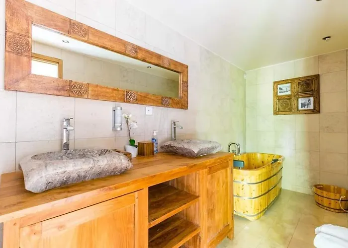 Bed & Breakfast Au Refuge Des 3 Ours - D'hotes Et