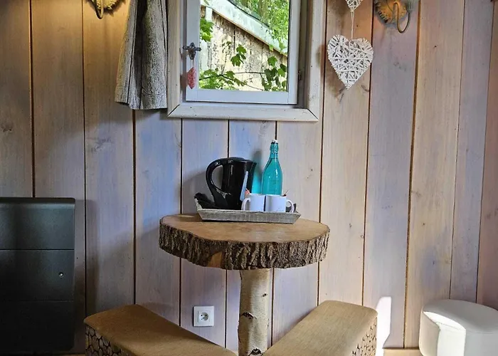 Au Refuge Des 3 Ours - D'hotes Et 3* Montreuil-sur-Breche