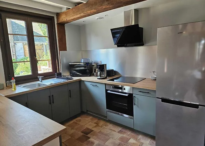 Au Refuge Des 3 Ours - D'hotes Et Bed & Breakfast 3*