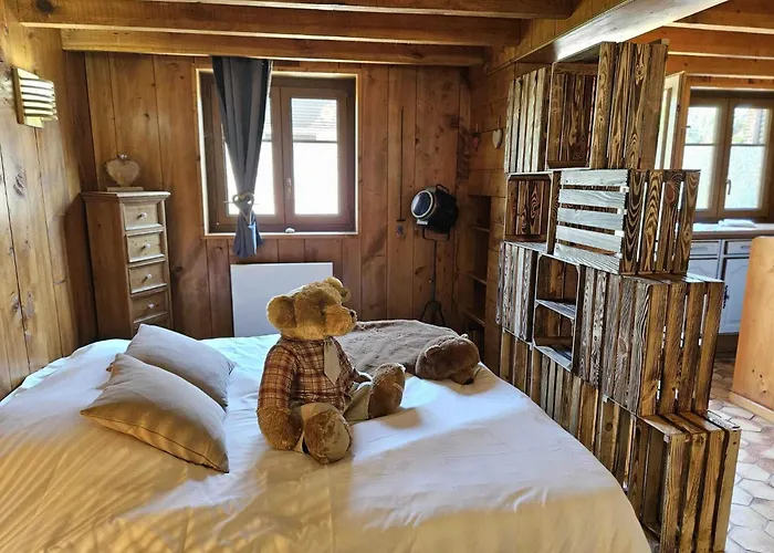 Au Refuge Des 3 Ours - D'hotes Et Bed & Breakfast Montreuil-sur-Breche