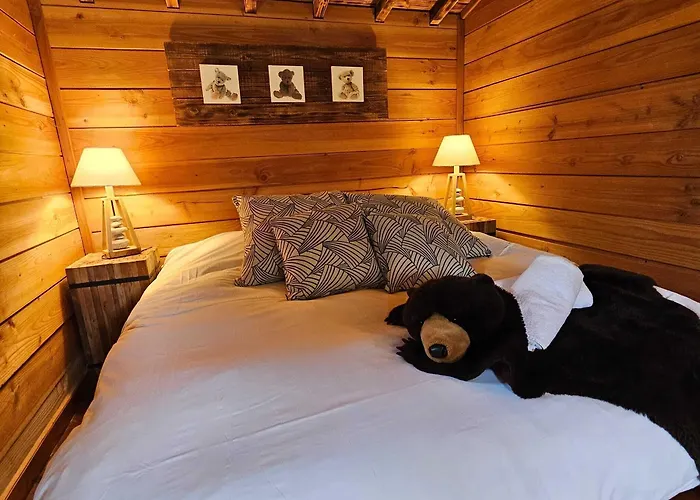 Bed & Breakfast Au Refuge Des 3 Ours - D'hotes Et 3*